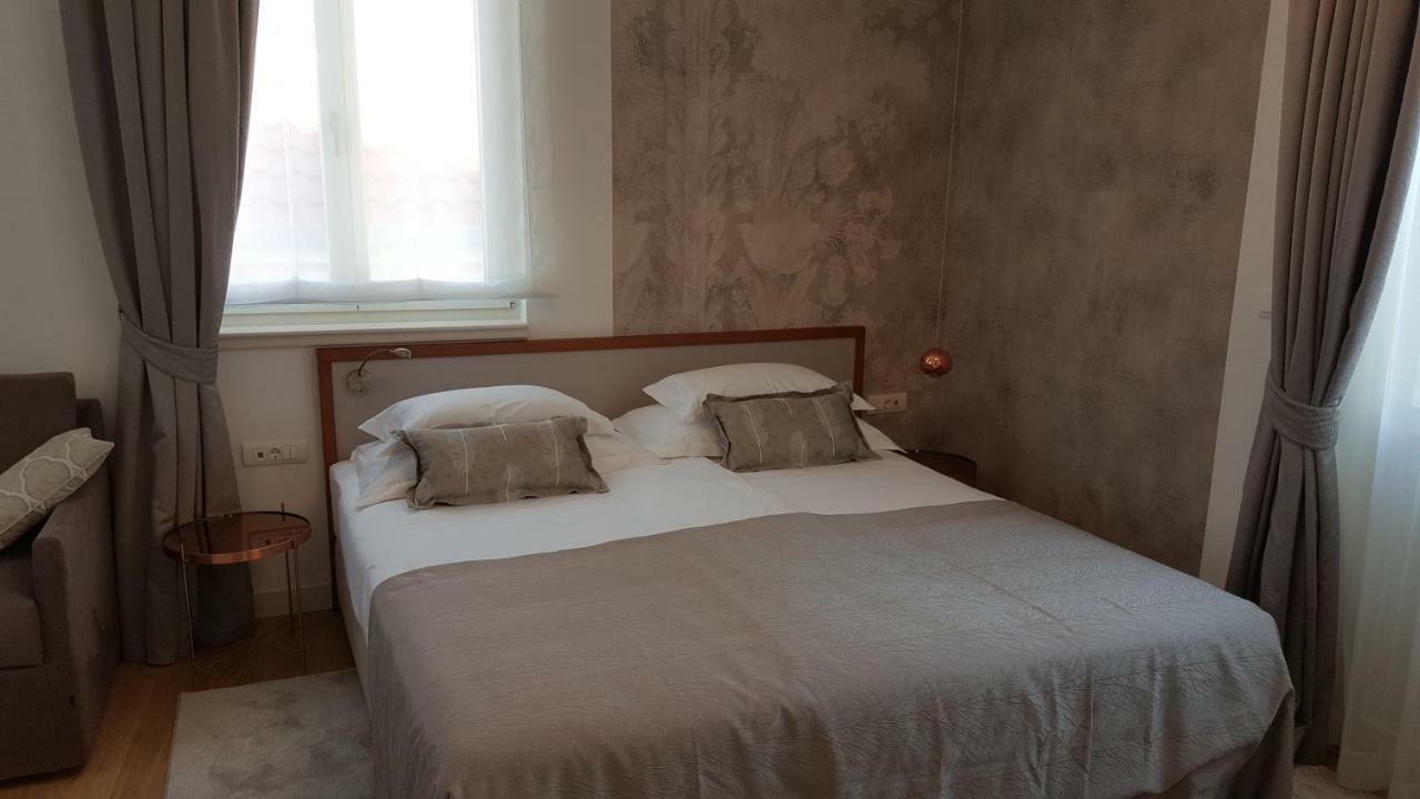 Residence Stine Split Eksteriør bilde
